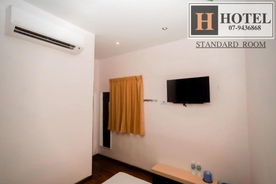H Hotel Сеґамат Екстер'єр фото