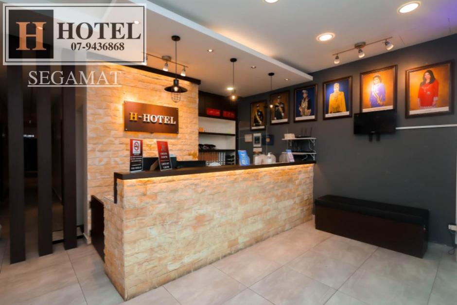 H Hotel Сеґамат Екстер'єр фото